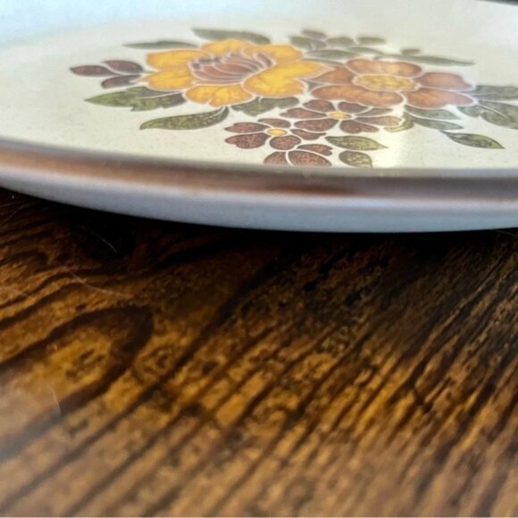 Barratts Sto are Charnwood Serving Plate - Picture 4 of 5